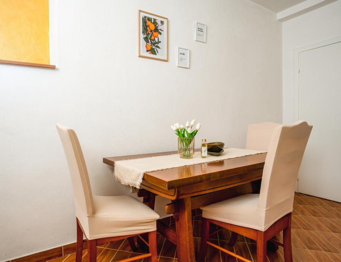 Lavanda Apartments & Room Sveti Lovreč Pazenatički Екстериор снимка